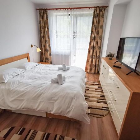Orchid Luxury Apartment Синая Екстериор снимка