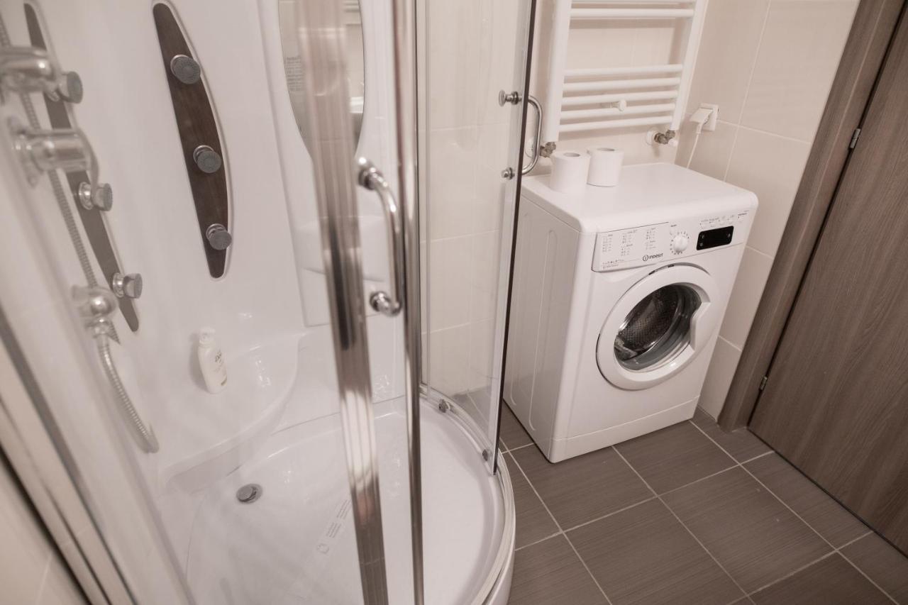 Orchid Luxury Apartment Синая Екстериор снимка