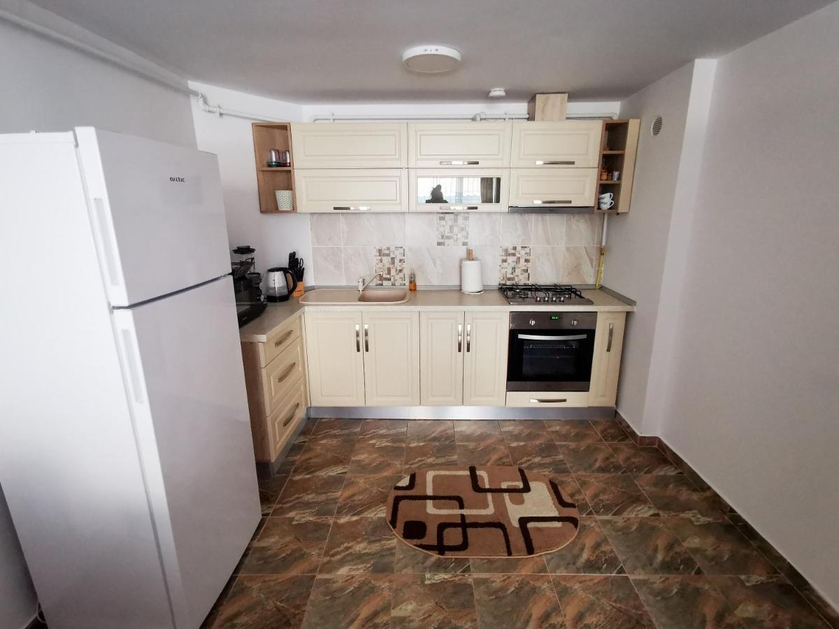 Orchid Luxury Apartment Синая Екстериор снимка