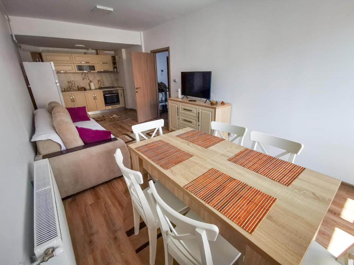 Orchid Luxury Apartment Синая Екстериор снимка